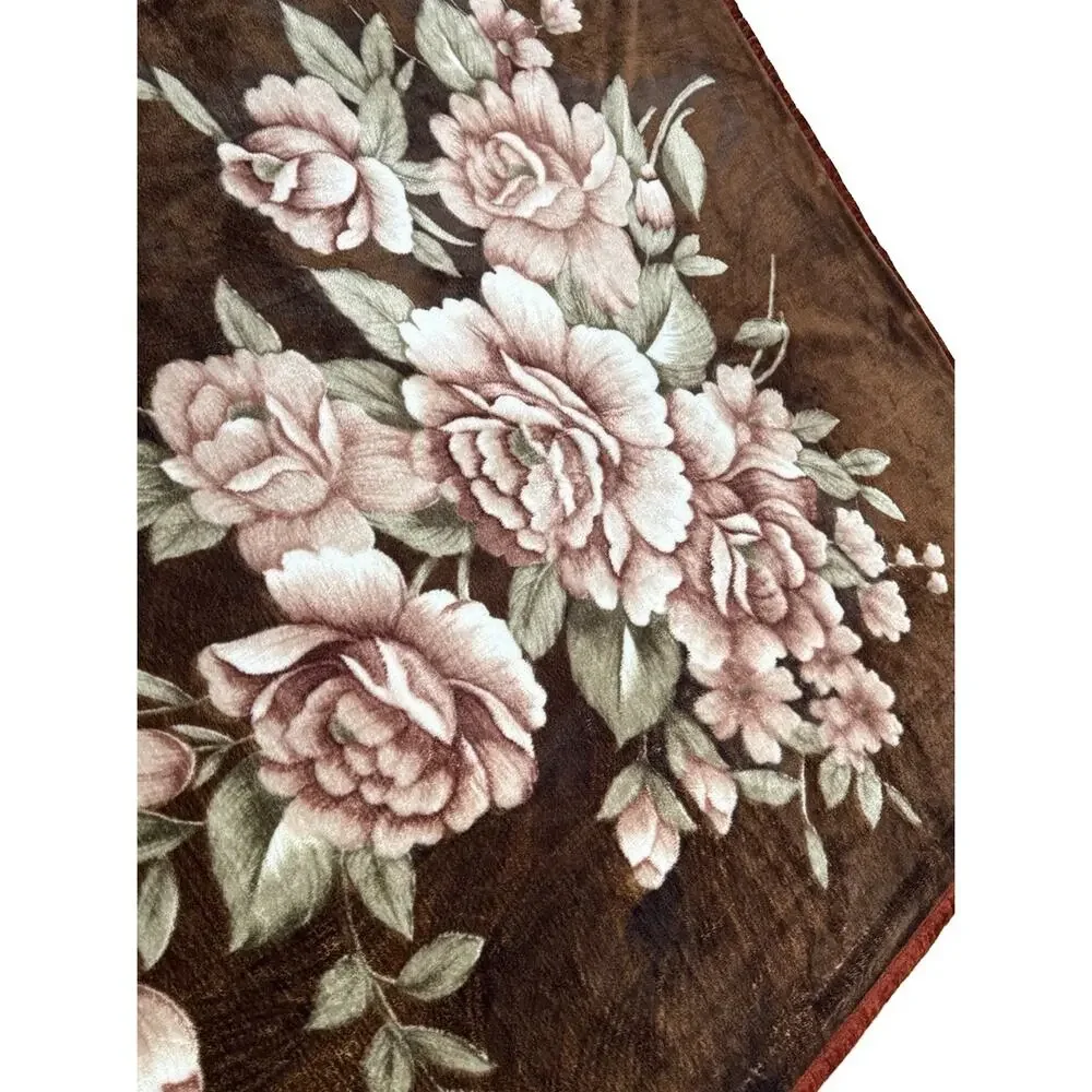 Vintage Thick Reversible Fleece Blanket Accent Quilt Horse & Flower Motifs Brown
